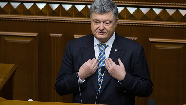 Украјински суд наредио да се покрене кривични поступак против Порошенка
