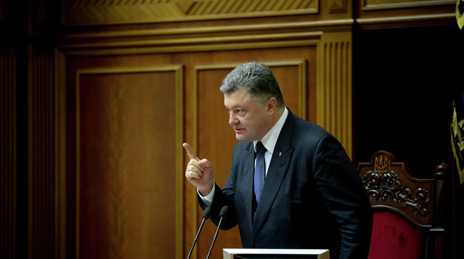 Порошенко у јуну тврдио да Русија у његовој земљи држи 200.000 војника, а сада - 9.000