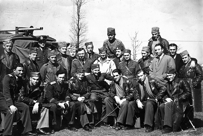 „Априлски лет“: Представљен документарни филм о бомбардовању Трећег рајха од стране Краљевског ваздухопловства