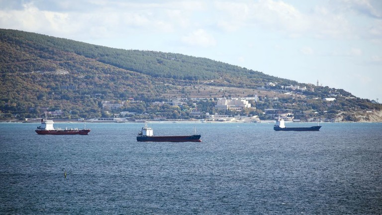 Извоз руске нафте скочио је за 24 одсто за само недељу дана – Блоомберг