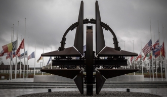 НАТО планира да повећа војни контингент у Ираку