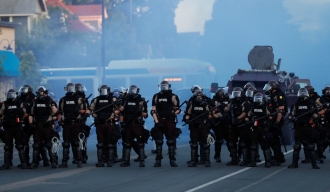 РТ: „Анонимуси“ у видео поруци објавили рат полицији у Минеаполису