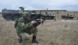 Председник Србије наредио подизање борбене готовости Војске и јединица МУП-а на највиши ниво