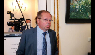 Русија спремна за мировне преговоре са Украјином, али под њеним условима – амбасадор