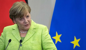Меркелова: Морамо да констатујемо да смо сви изложени хибридним нападима