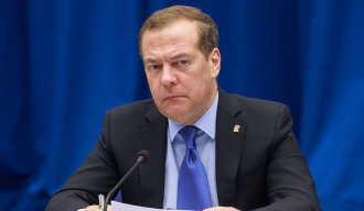 Медведев наводи чињенице да је Зеленски узурпирао власт