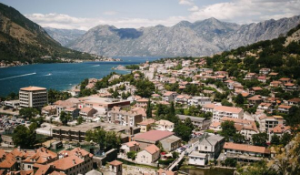 Црна Гора замрзнула 44 непокретности 34 руска држављанина