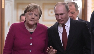 Путин и Меркелова разговарали о ситуацији у Карабаху и Донбасу