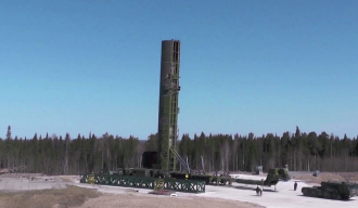Путин: Први пук интерконтиненталних балистичких ракета „Сармат“ ступиће на борбену дужност крајем следеће године 