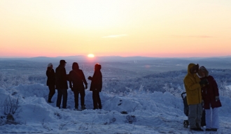Први излазак Сунца за 40 дана: Арктички руски град поздравио светлост дана