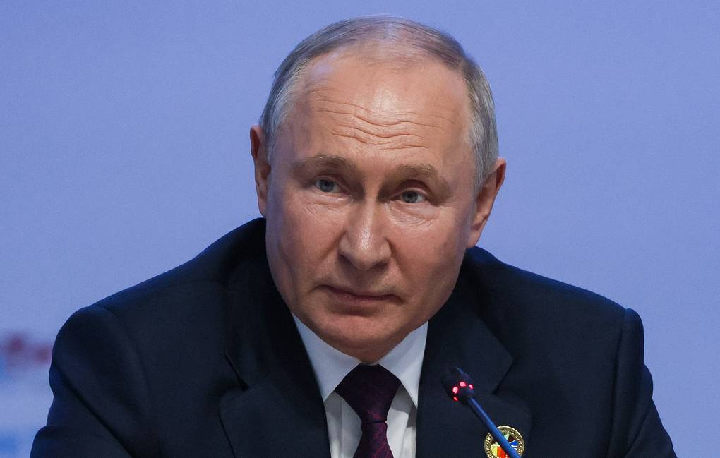 Русија спремна да тражи путеве за мирно украјинско решење — Путин