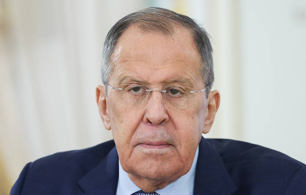 „Формула“ Зеленског занемарује будућност милиона Руса, свет треба то да зна — Лавров