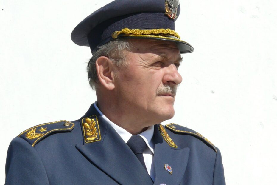 Генерал Кастратовић у Москви и Минску: САД враћају фашисте у Европу, а терор над косметским Србима је као над Русима у Донбасу