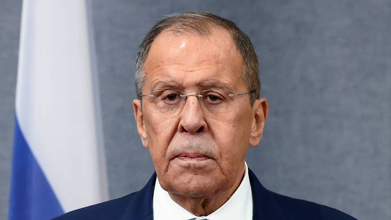 Сергеј Лавров допутовао у Њу Делхи да учествује на самиту Г20