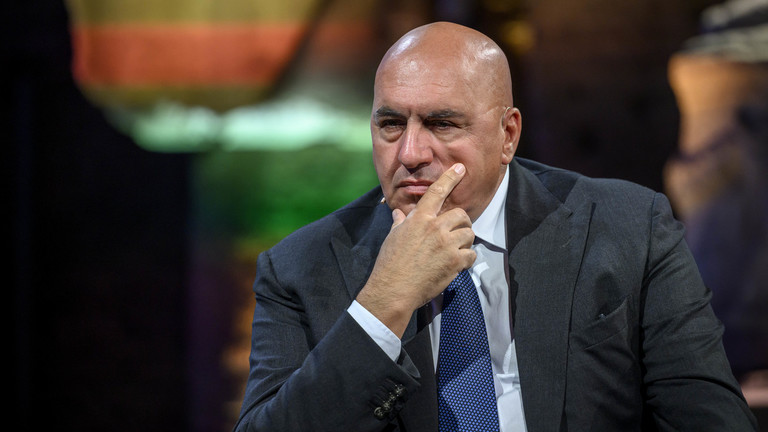 РТ: Војно решење украјинског сукоба је мало вероватно — италијански министар одбране