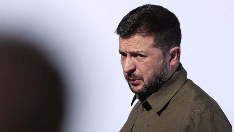 РТ: Зеленски наредио новинарима да ћуте о корупцији – украјински медији