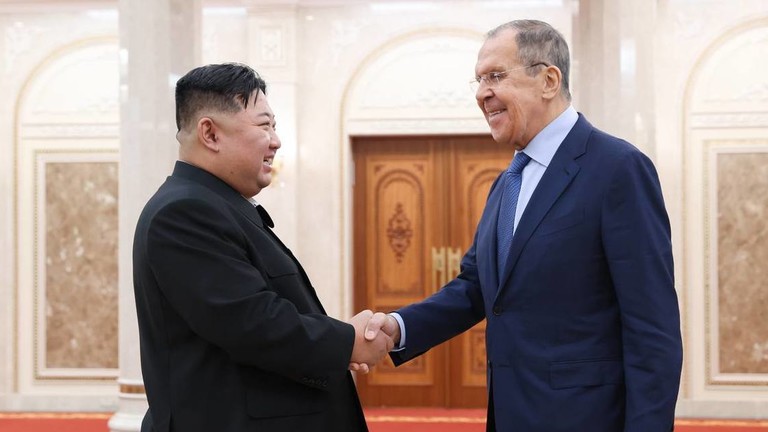 РТ: Амерички хегемонизам подстиче тензије у Азији – Лавров