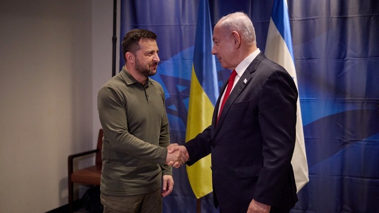 РТ: Арапски лидер поручио Нетанјахуу да „тражи новац од Зеленског“ – медији