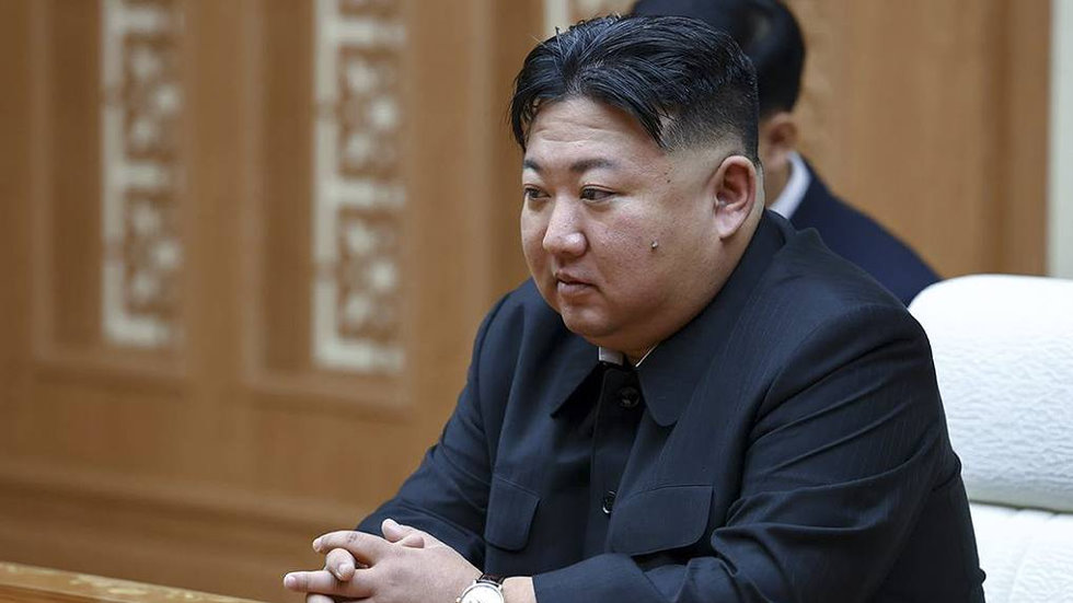 Лидер Северне Кореје Ким поновио да Пјонгјанг не тражи рат, али неће бежати од њега