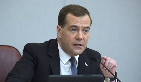 Медведев: Русија се не плаши санкција Запада